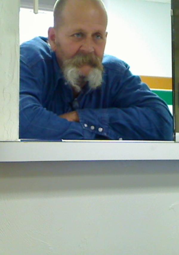 Richard L Rivers
