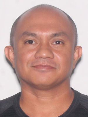 CLIFFORD MANGENTE BUCASAS