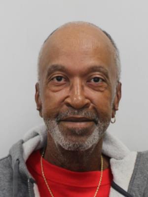 Edward L Daniels