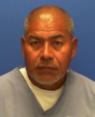 Photo of HERNANDEZ, MOISES S