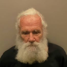 Photo of Thomas, David Howard