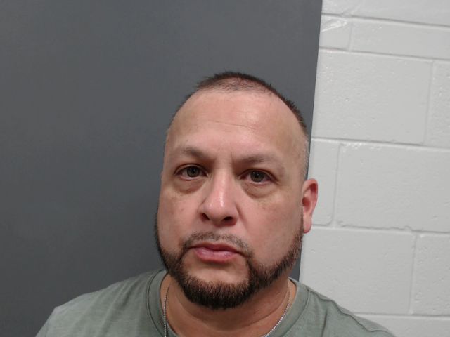 Photo of FLORES JR, JESUS