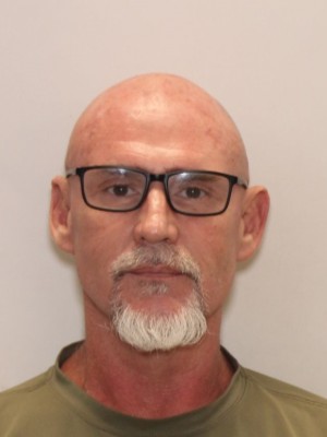 KENNETH S COURTNEY