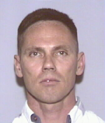 Robert C Robinette